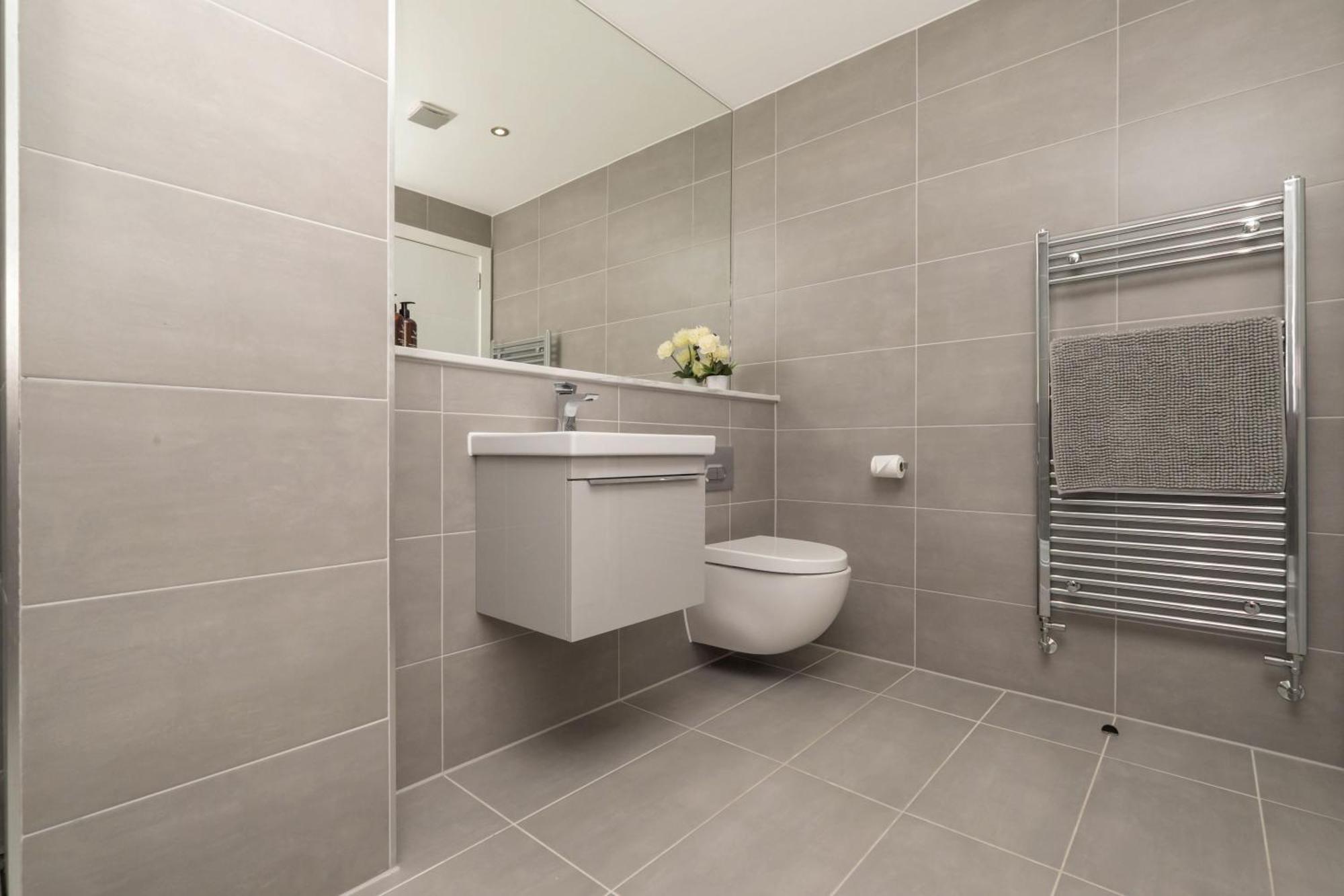 Brand New 2 Bedroom Apartment Centre Of Solihull Extérieur photo